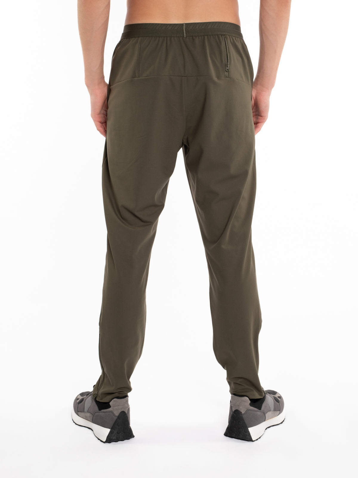 Mymotus® Men Trainingshose Grape Leaf Green RM91